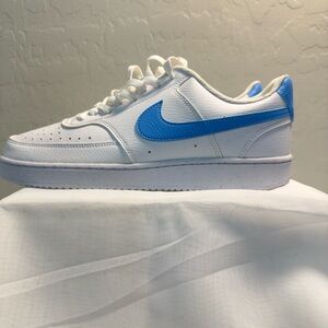 NIKE COURT VISION LOW SUSTAINABLE SNEAKERS  NWOT